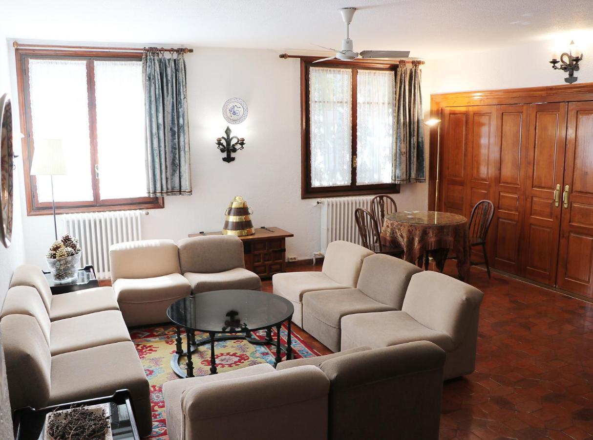 Conde Aznar Hotel Jaca Exterior photo