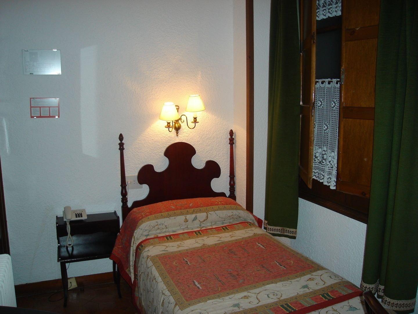 Conde Aznar Hotel Jaca Exterior photo