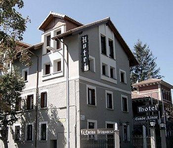 Conde Aznar Hotel Jaca Exterior photo